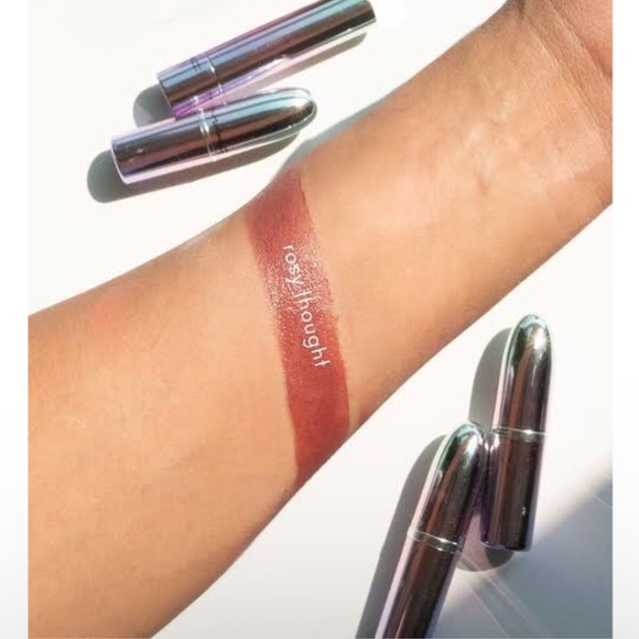 BNIB MAC Cosmetics Limited Edition Lustreglass Lipstick - Rosy Thoughts - Picture 5 of 5